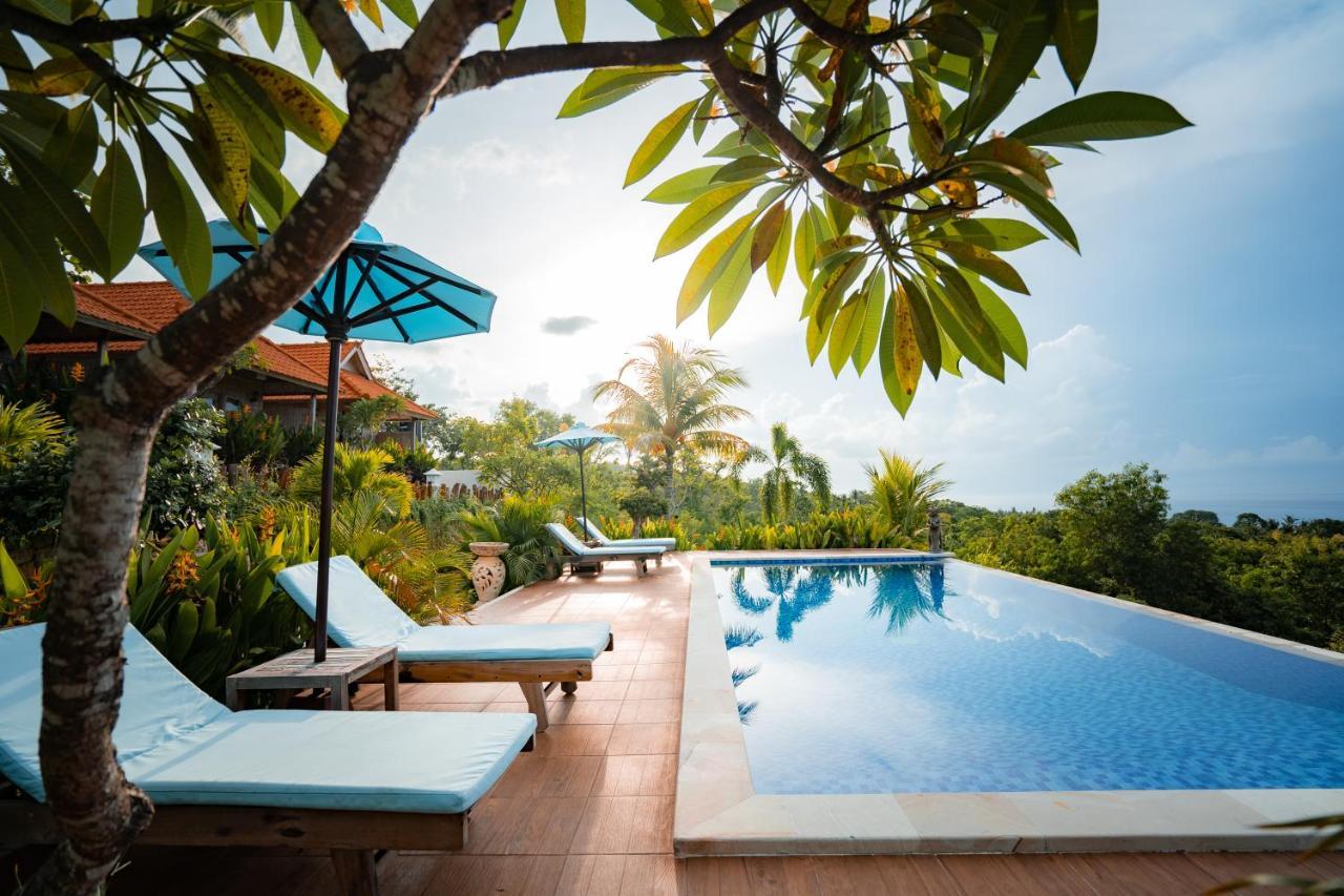 Gara Gara Sea View Hotel Batununggul Kültér fotó